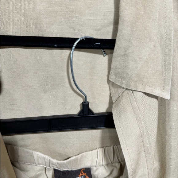 Women’s Ashley Steward beige plus size Linen blend two piece crop separates set - Picture 7 of 9